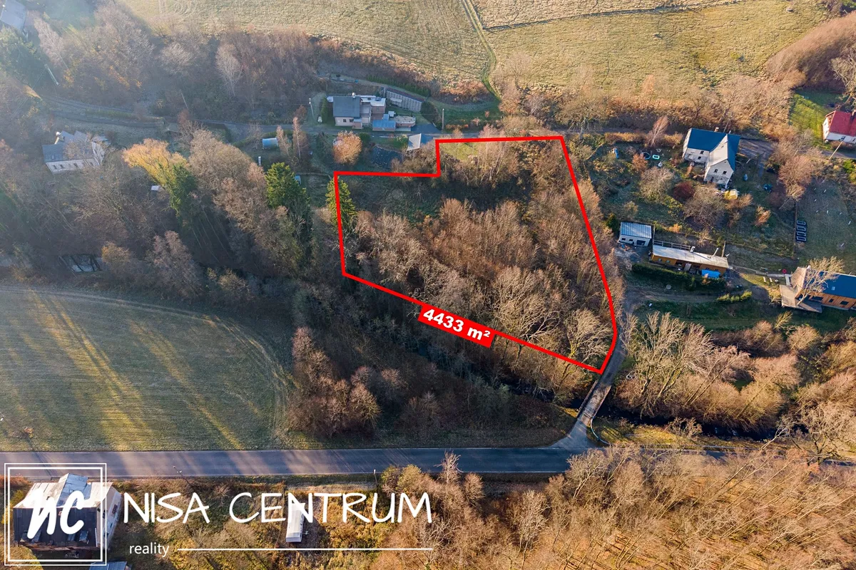 Prodej stavebního pozemku 4433 m²